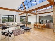 Loft d'architecte avec vue sur la Saône