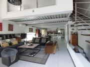Loft de luxe de 4 pièces en vente Villeurbanne, France