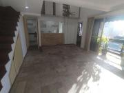 Loft Duplex com 2 Suítes e Vista Livre a 50m do Metrô...