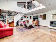 Loft duplex de 107 m² 148 m²au sol village Faidherbe
