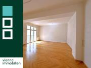 Loft Wohnung mit Balkon