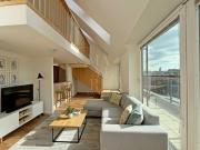 Loftartige Maisonette mit zwei Terrassen
