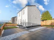 Logans Road, Motherwell ML1, 3 bed end terrace house to...