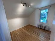 Logement 4 1/2 à louer 950$ /mois