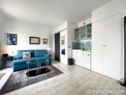 Logement à Paris, Location meublée Studio T1 Place de...