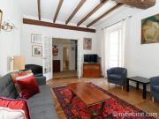 Logement à Paris, Location meublée T3 Le Marais PA 14