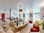 logement dans une location de 308m² à Paris 18