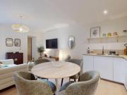 logement dans une location de 77m² à Reims