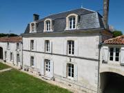 Logis charentais au cadre enchanteur