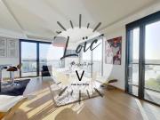 Loïc, appartement T3/4 avec vue imprenable sur Loire,...