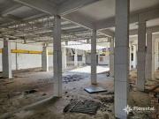 Lojão na Avenida Centenário, com 943m², para venda ou...