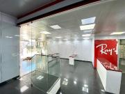 Loja à venda em Loures