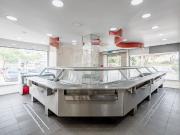 Loja à venda em Madorna