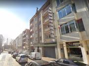 Loja com 1.100m2 à rotunda da Boavista no Porto