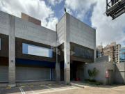 Loja com 3 vagas e 300m² para alugar por R$ 20.000