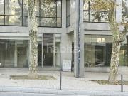 Loja com montra Trindade Porto