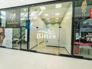 Loja comercial com pé direito duplo no Pátio Capital...