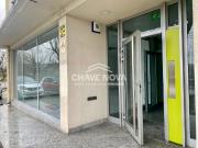 Loja Comercial para Arrendamento em Paranhos