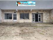 Loja / Comércio para Venda em Pontal do Paraná/PR...