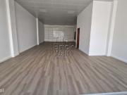 Loja de 100 m2 no centro de Alverca