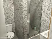 Loja convertida em 2 Estdios Habitao T3 + T0 Arrentela