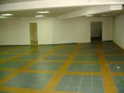 Loja em Almada com 1.000 m2. Ref. 2830