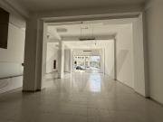 LOJA NA AVENIDA DAS DESCOBERTAS INFANTADO LOURES 180 M2...