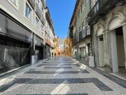 Loja na Rua de Cedofeita