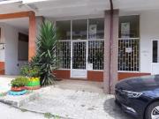 LOJA NO RÉS DO CHÃO