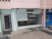 Loja para Arrendamento nas Olaias 88 m², Localização de...