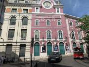 Loja para venda no Chiado com yield superior a 5,2%....