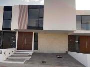 Lomalta tres Marías, casa en venta Morelia