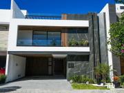 LOMAS DE ANGELOPOLIS CASA PREMIUM CON 5 RECAMARAS 1 EN...