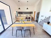 Lomas de Juriquila VENTA. Casa con 4 recámaras 1 en...