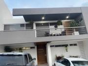 Casa con 279 m² superficie de terreno, 3 recámaras en...