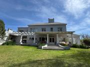 Lomas de la Carolina Casa en venta!