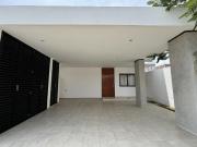 LOMAS DEL DORADO, Casa en VENTA con recámara en PLANTA...