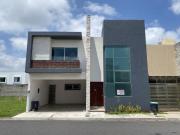 LOMAS DEL MAR, Casa en RENTA con jardín, terraza y área...