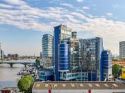 Lombard Road, Battersea SW11, 1 bed flat to rent, £2,400...