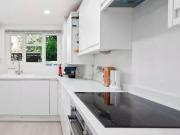 London, N1 6HR, United Kingdom | 3 bed house for rent...