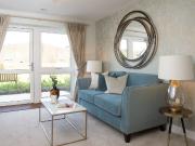 London Road, Bagshot GU19, 2 bed flat to rent, £4,630...