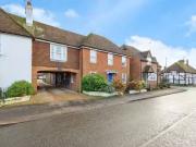 London Road, Holybourne, Alton