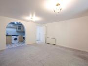 London Road, Newbury, RG14 2 bed flat to rent £1,200 pcm...