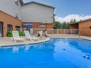 London Square/Blue Spruce 1BR/1BA Cedar