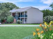 London Square/Blue Spruce 2BR/2BA Southampton