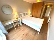 Longboat South Quay, Dublin, 2 Ray Cooke Auctioneers...