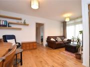 Longbridge Road, Barking IG11, 2 bed flat to rent,...