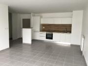 LONGCHAMP/BEAUSEJOUR, T4 3 CHAMBRES AVEC PARKING