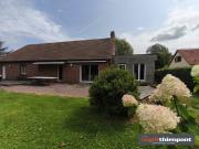 LONGERE 3 CHAMBRES + GARAGE + JARDIN + BATIMENT
