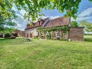 Longère avec dépendances à finir de rénover Longère avec dépendances à finir de rénover